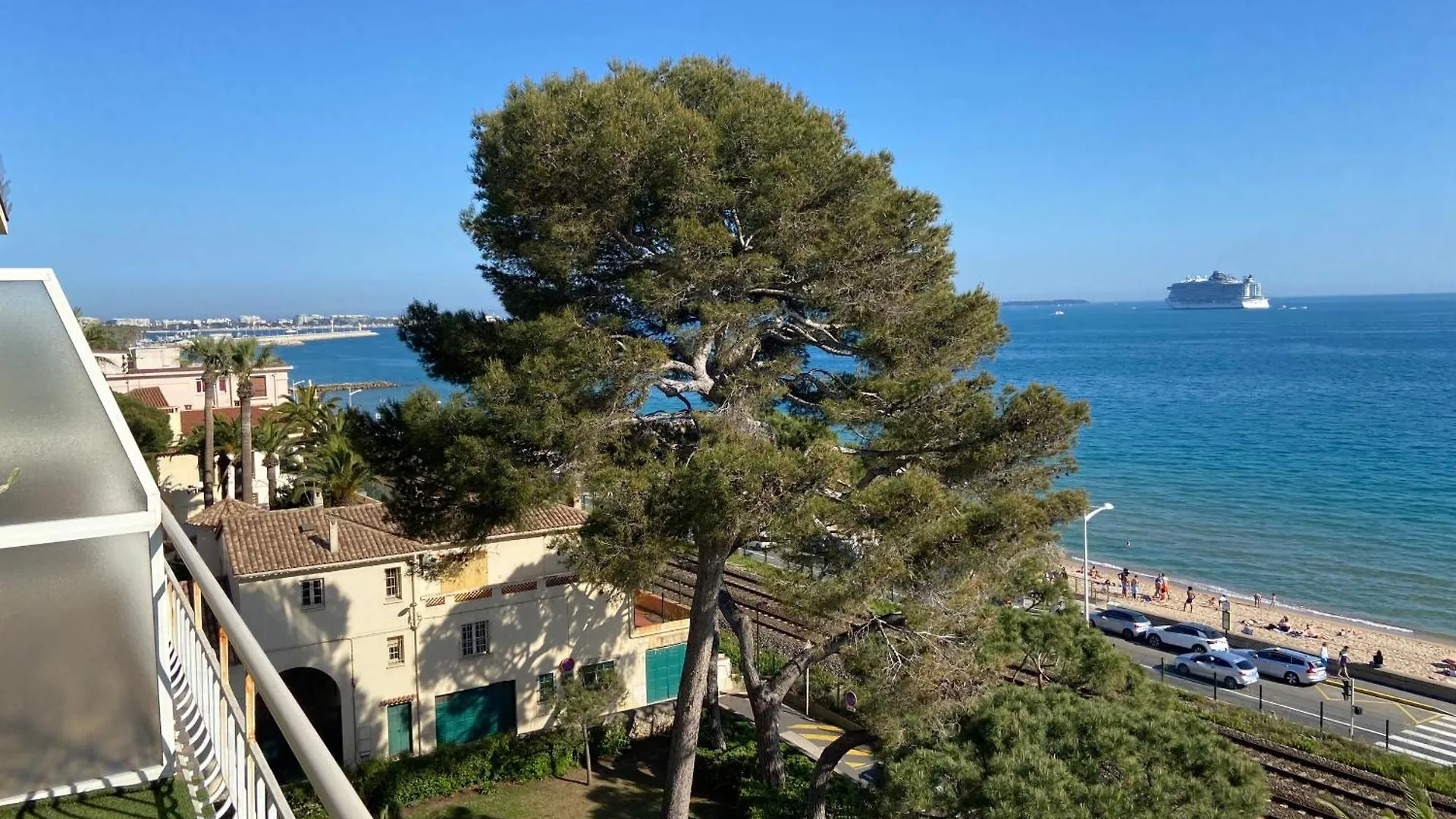 Appartement Vue Panoramique Sur Cannes, 100M2 3P Cannes